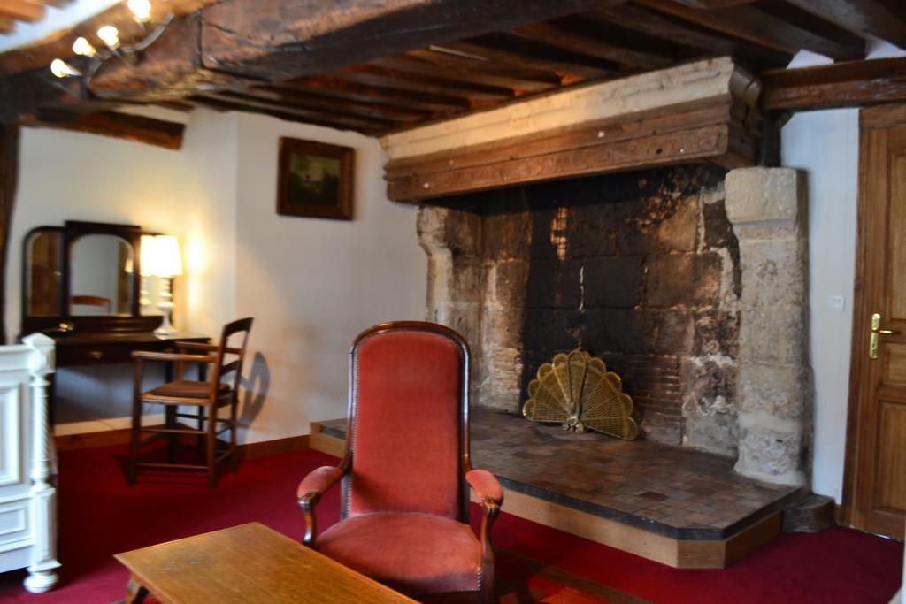 Les Trois Cheminees Chambres D'Hotes Livarot-Pays-d'Auge ภายนอก รูปภาพ