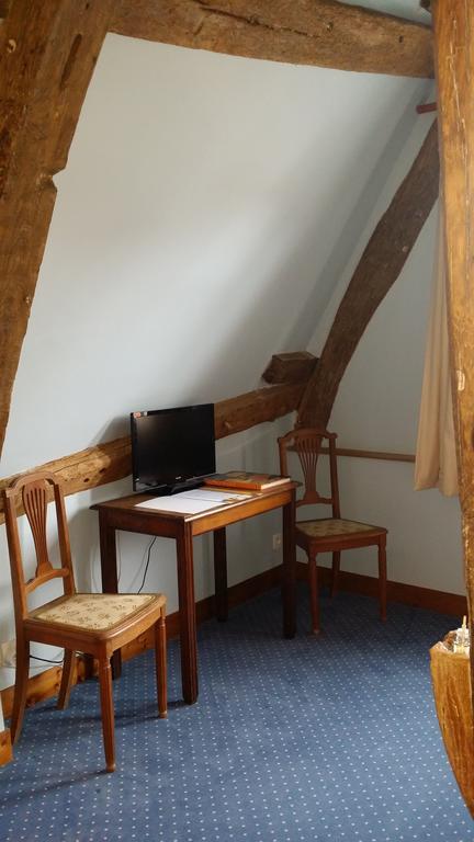 Les Trois Cheminees Chambres D'Hotes Livarot-Pays-d'Auge ภายนอก รูปภาพ