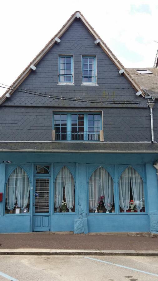 Les Trois Cheminees Chambres D'Hotes Livarot-Pays-d'Auge ภายนอก รูปภาพ